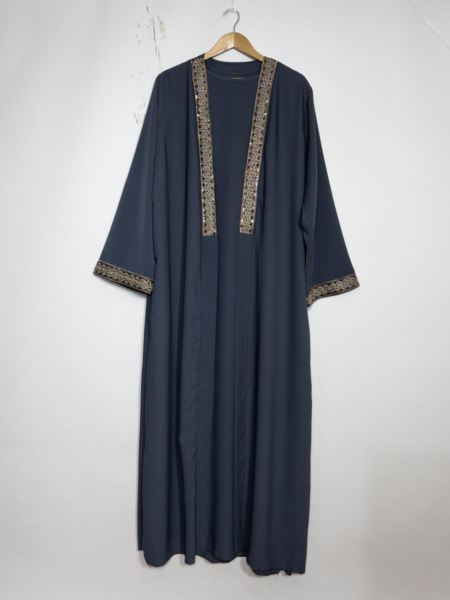 L'ensemble robe gilet brodé