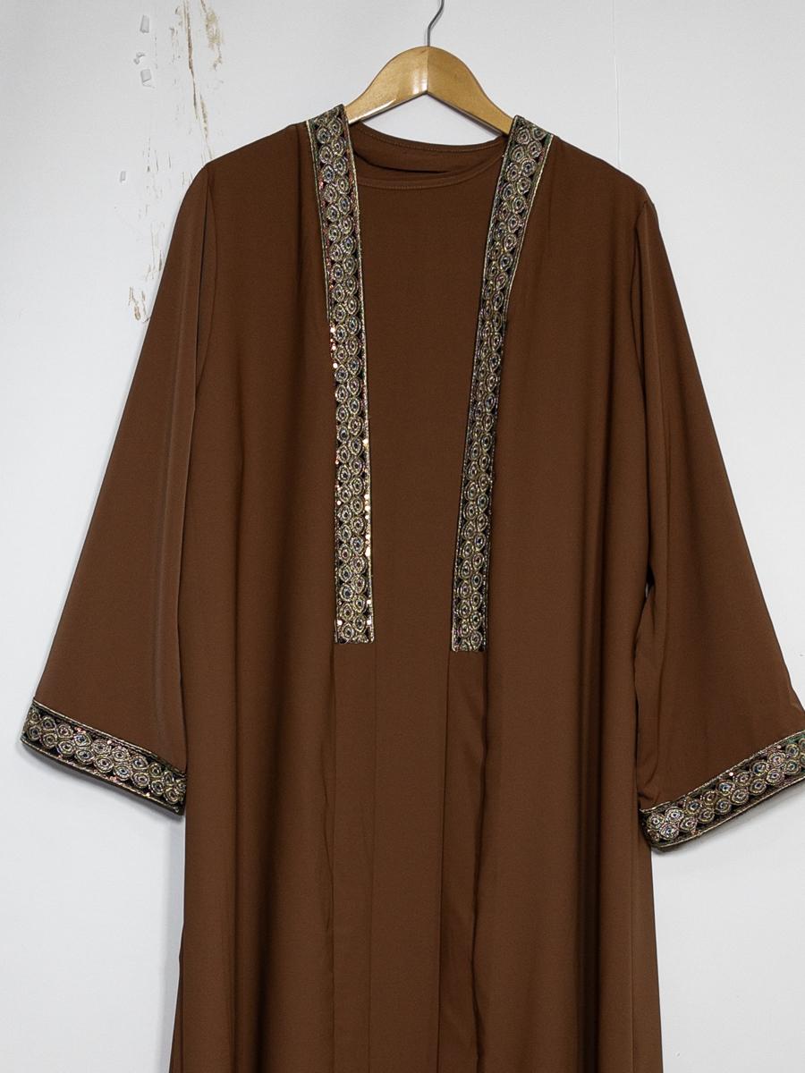 L'ensemble robe gilet brodé