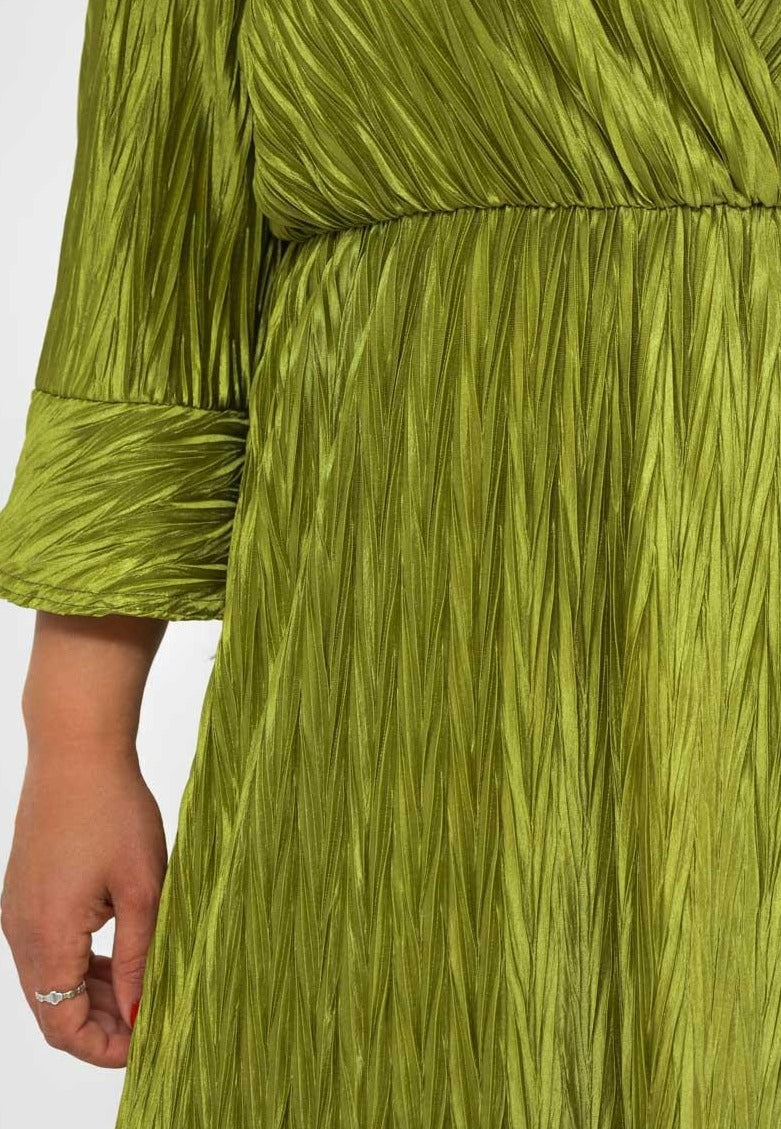 La robe texturée - Big Fab Fashion