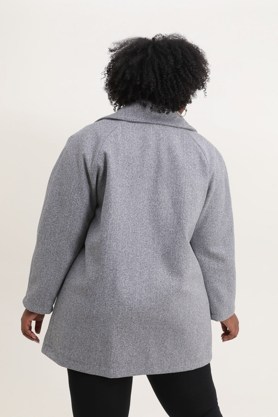 Le manteau court