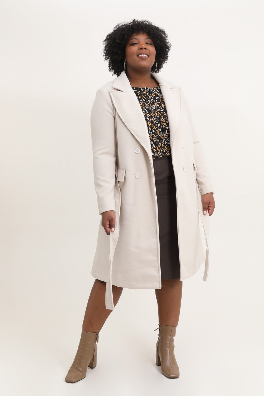Le manteau à ceinture