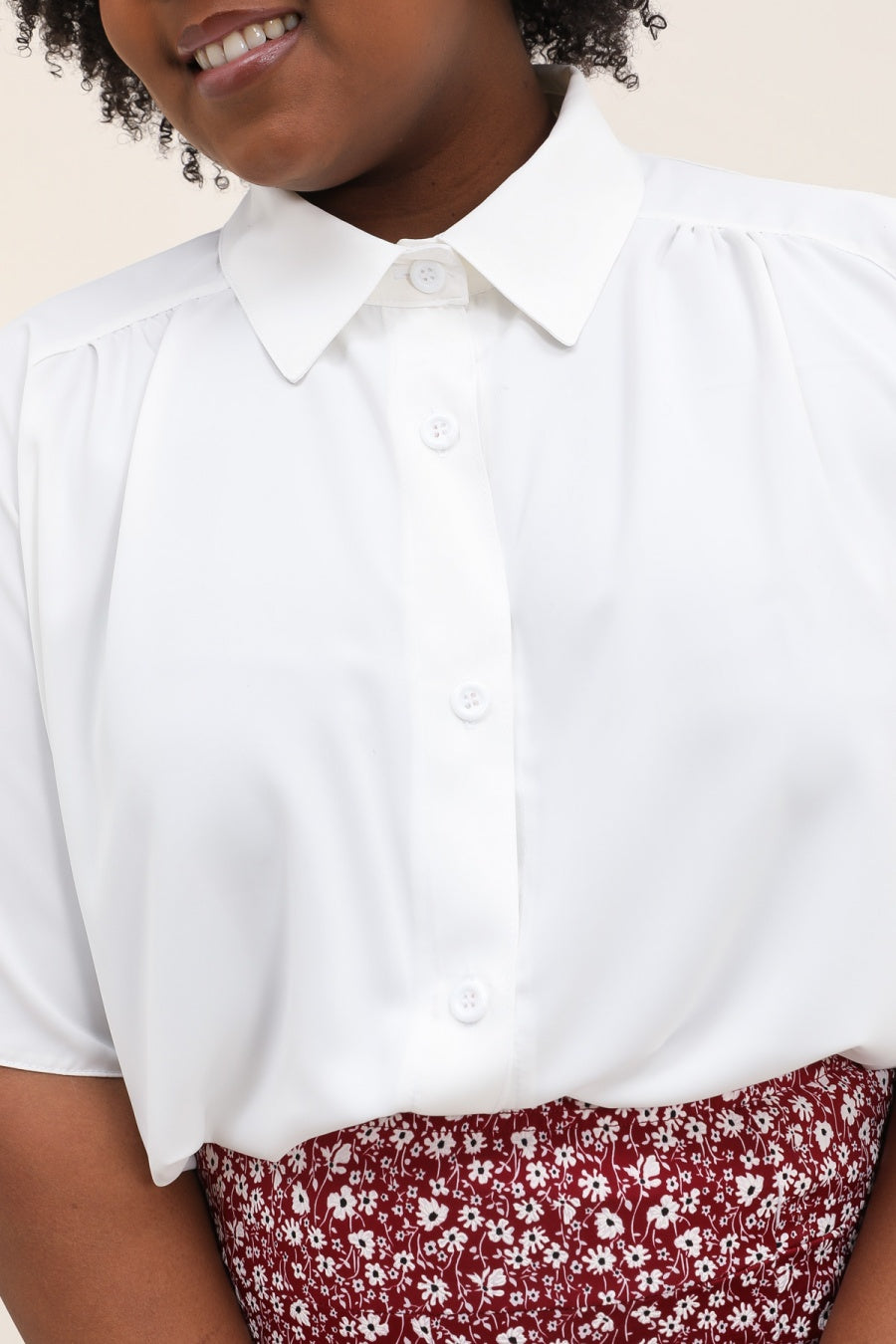 La chemise manches courtes