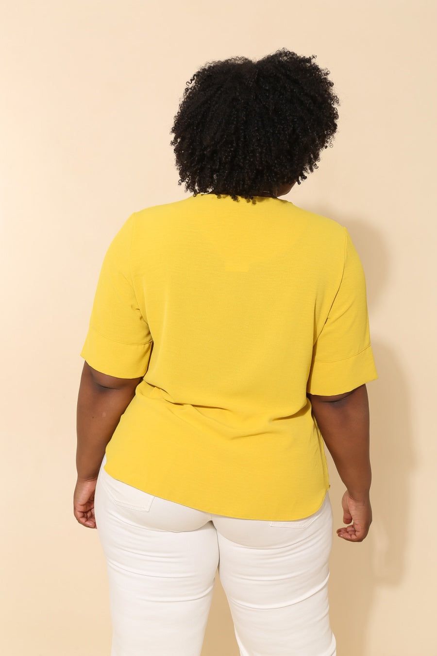 La blouse col V