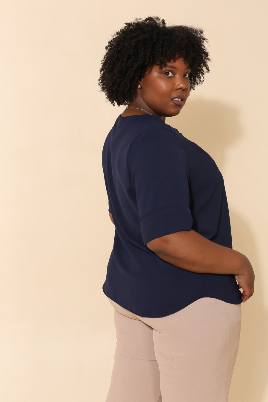 La blouse col V
