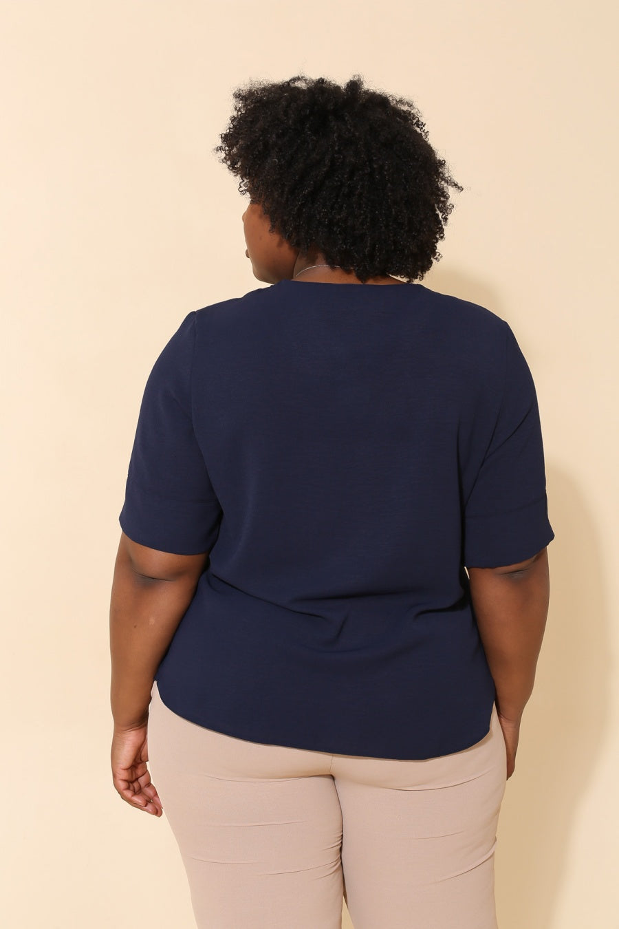 La blouse col V