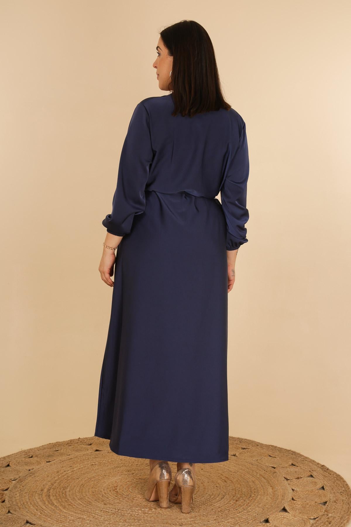 La robe longue satinée - Big Fab Fashion