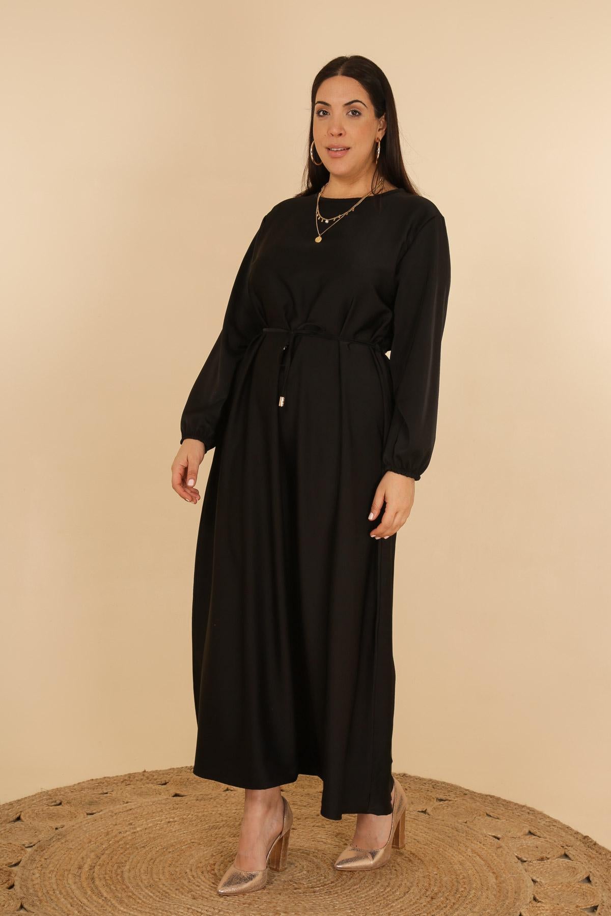 La robe longue satinée - Big Fab Fashion