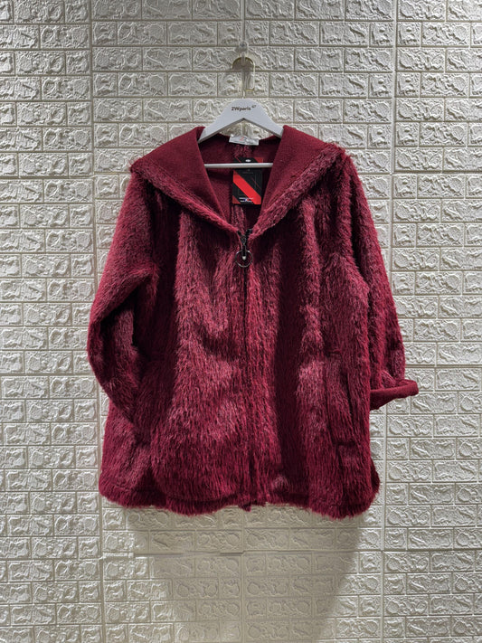 Le manteau fausse fourrure