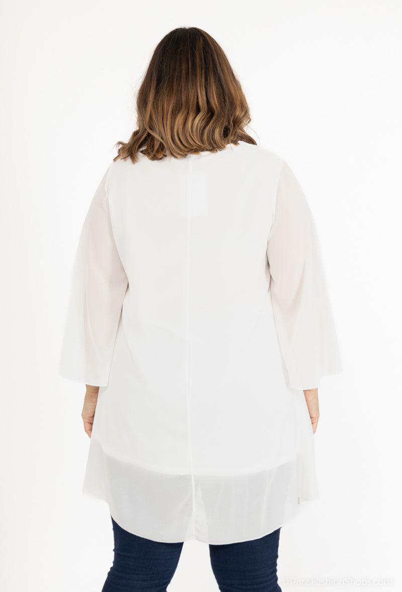La tunique blanche