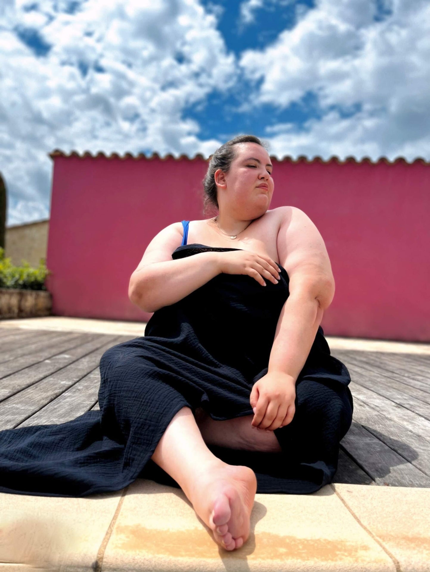 Le paréo grandes tailles Big Fab Fashion en noir