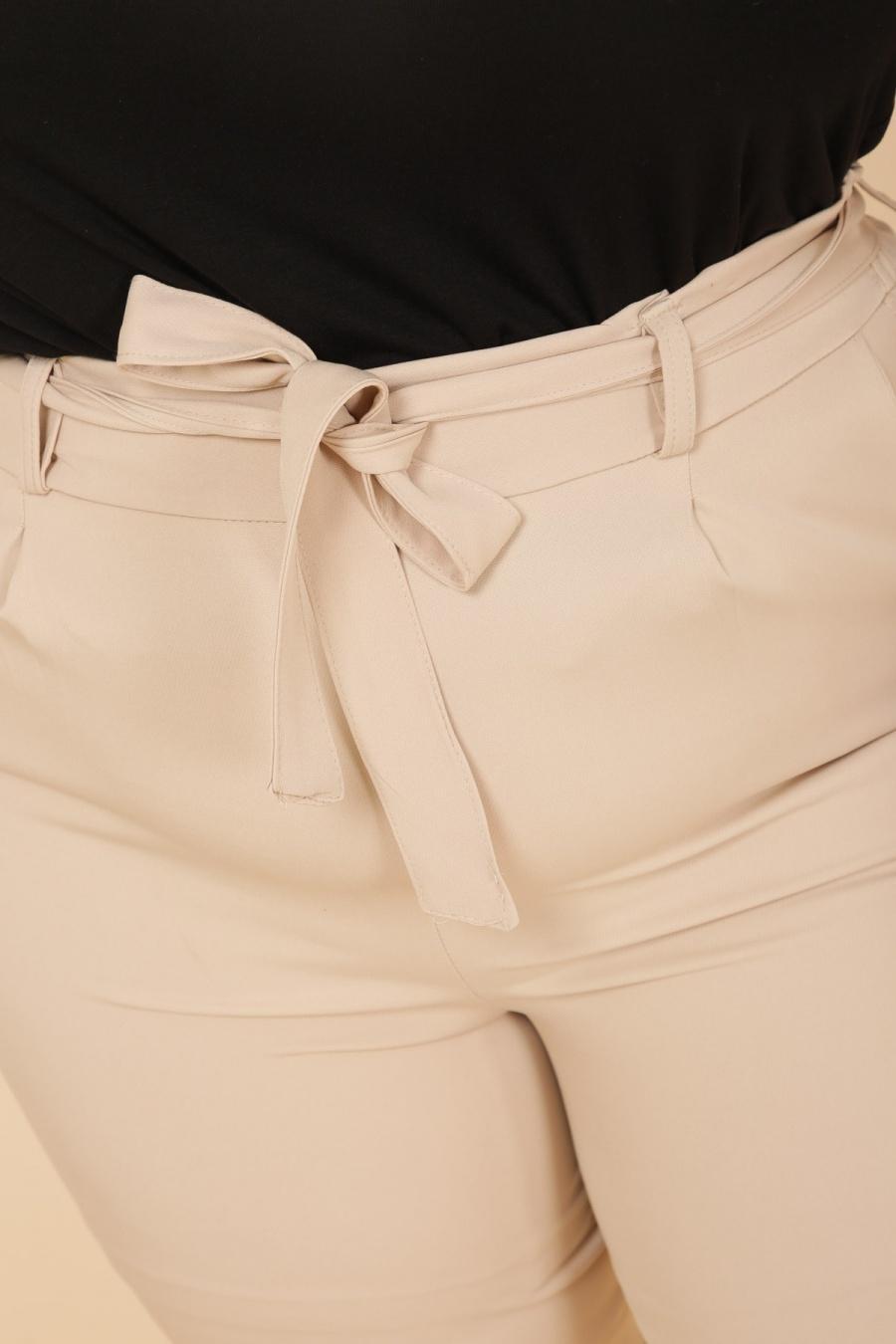 Le pantalon à ceinture - Big Fab Fashion