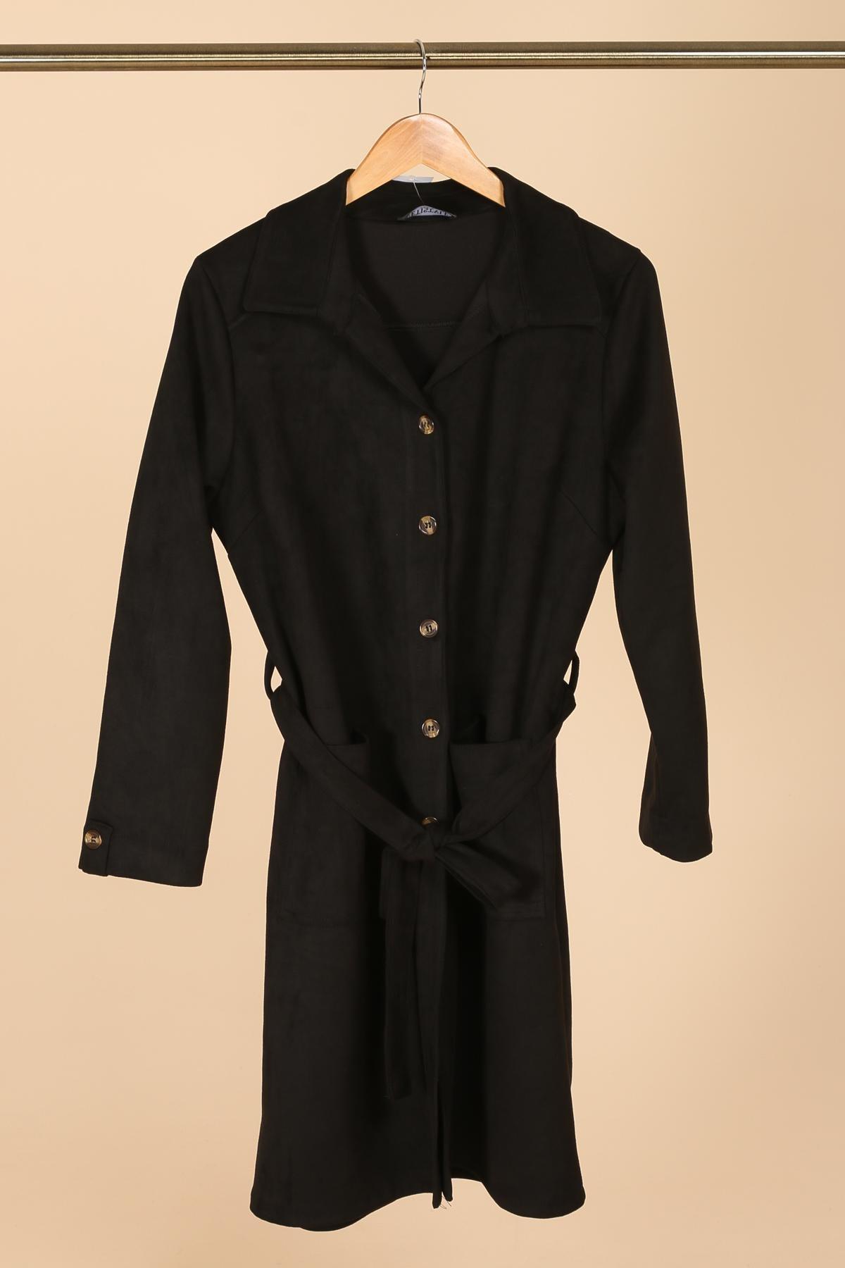 Le trench en suédine - Big Fab Fashion