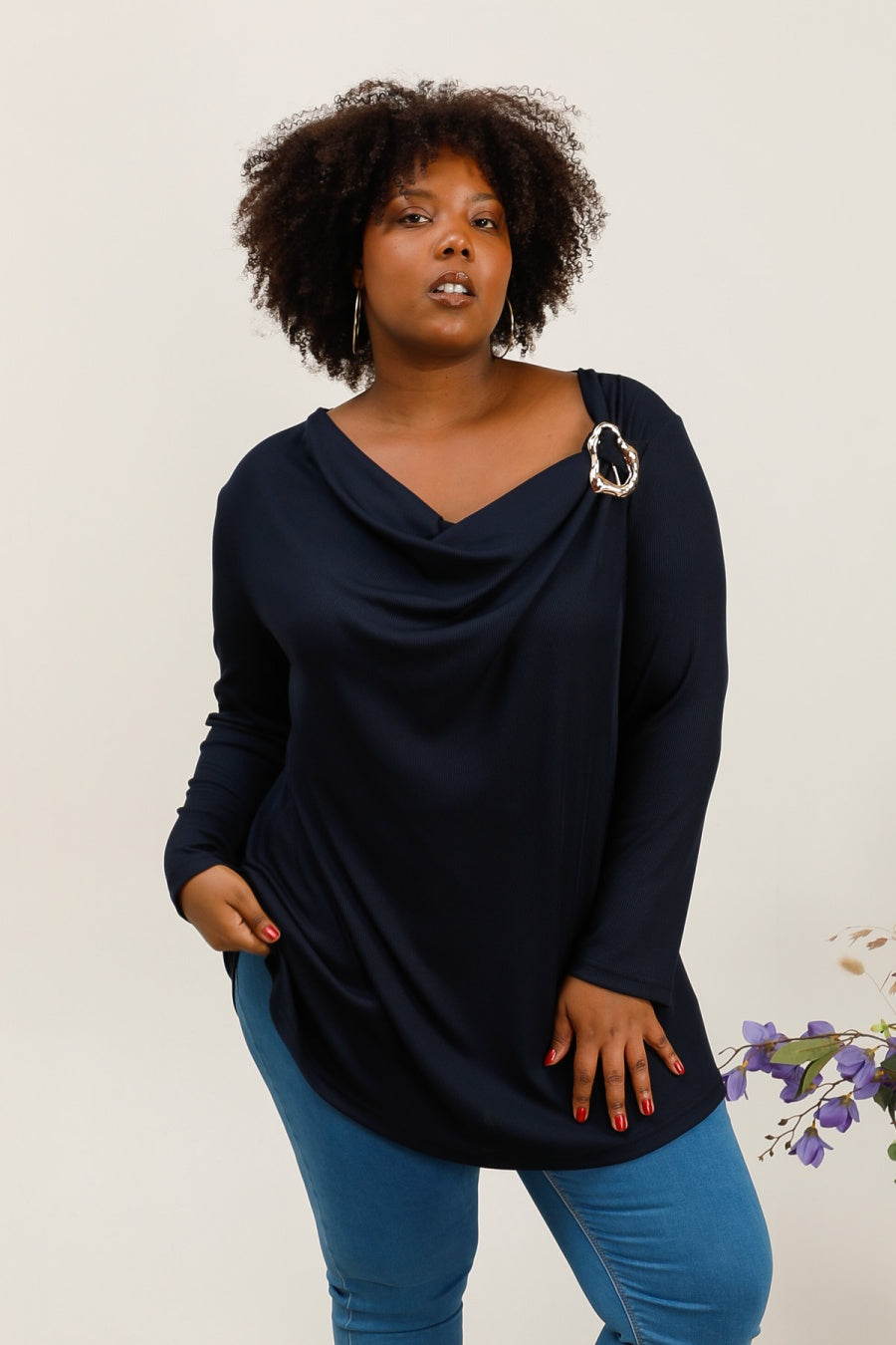 Le pull asymétrique