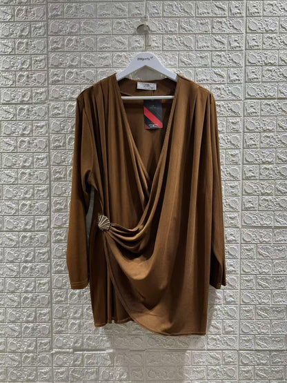 Le pull cache-cœur