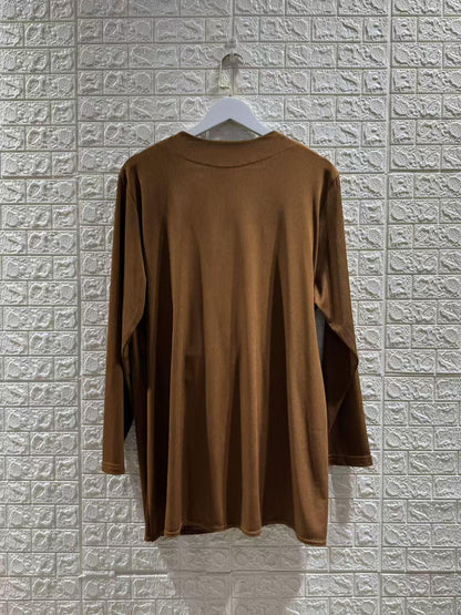 Le pull cache-cœur