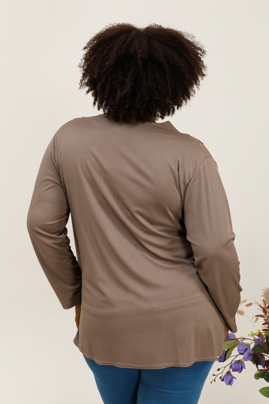Le pull cache-cœur