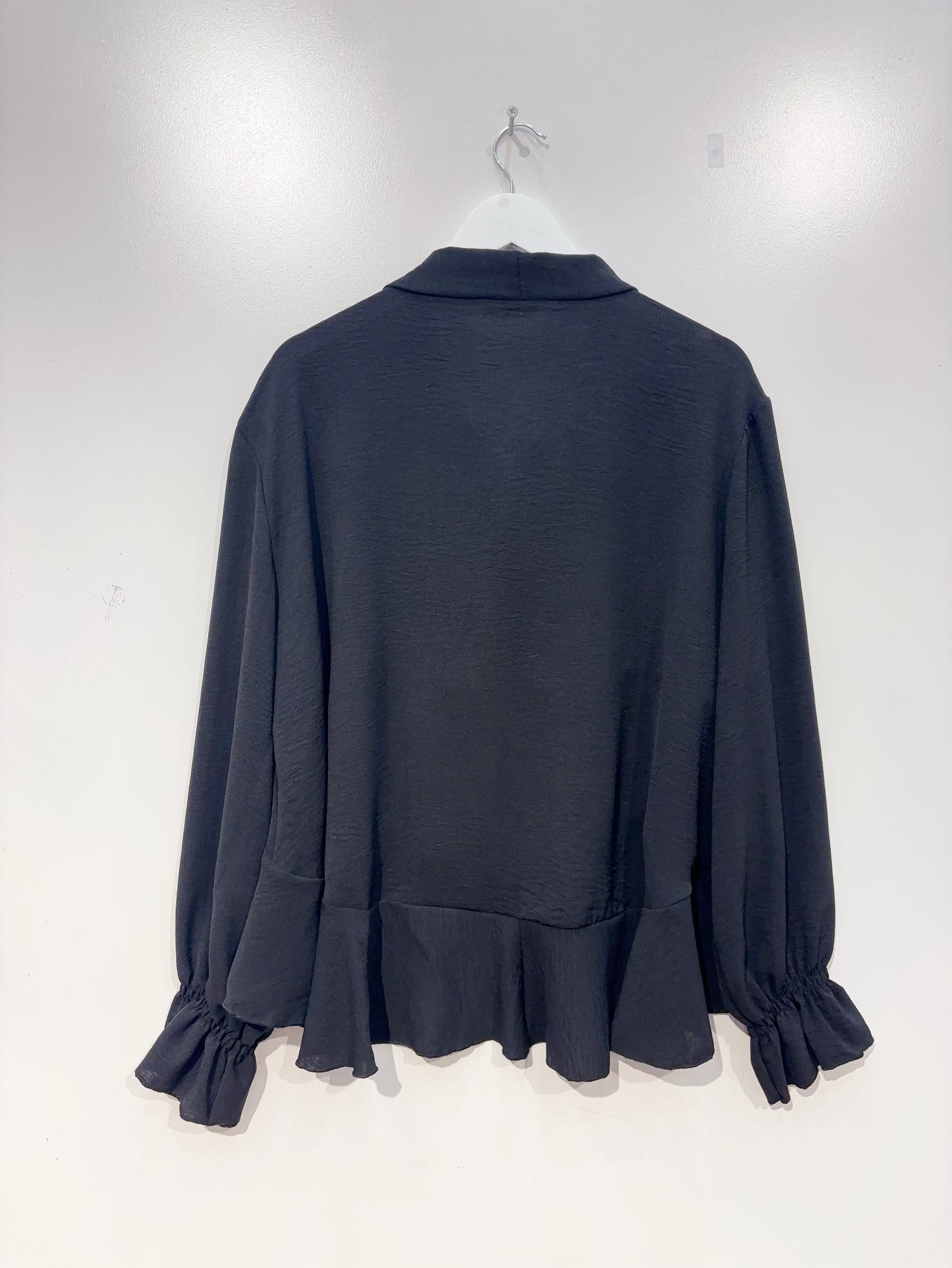 Le crop top lavallière