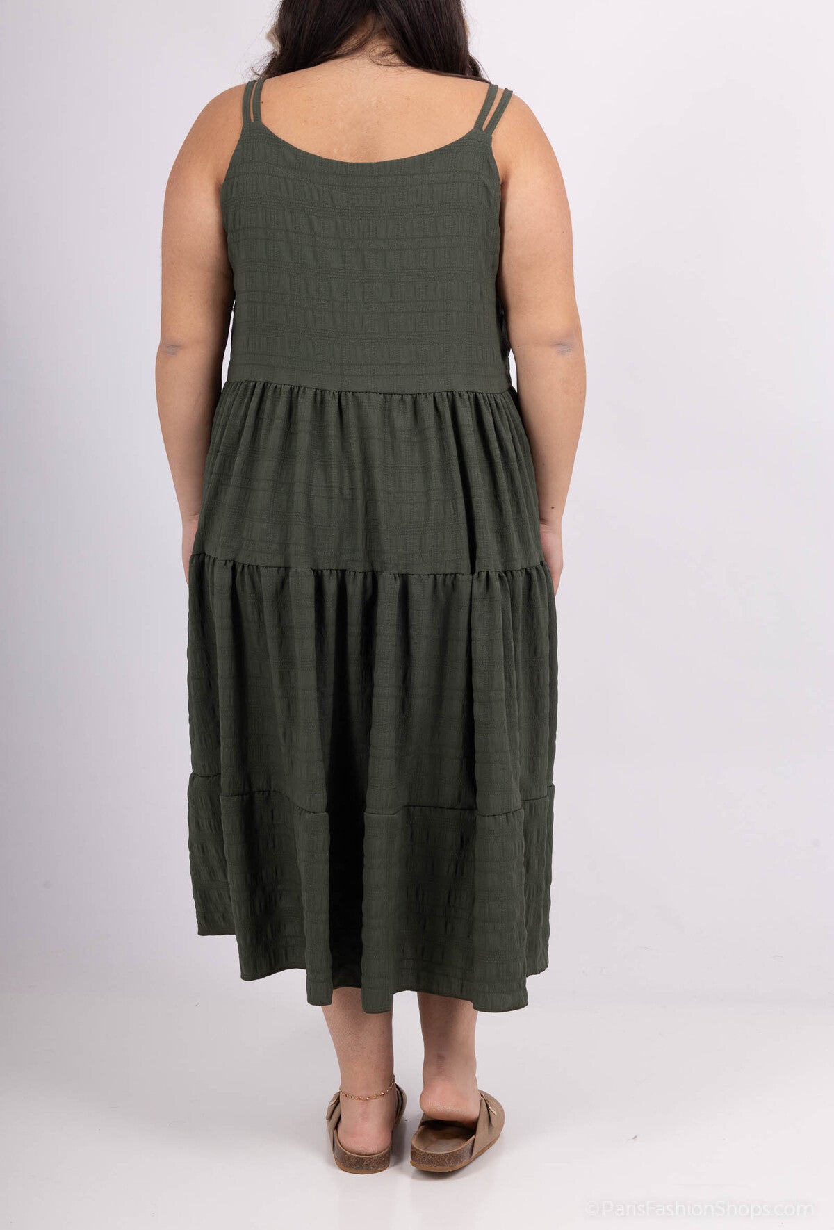 La robe babydoll à bretelles
